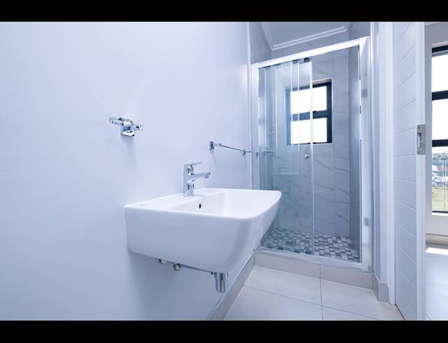3 BEDROOM APARTMENT TO LET IN UMHLANGA RIDGE